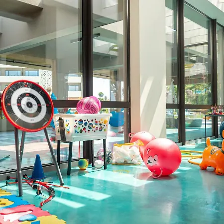 Aqua Paradise & Aqua Park 4* نيسيبار